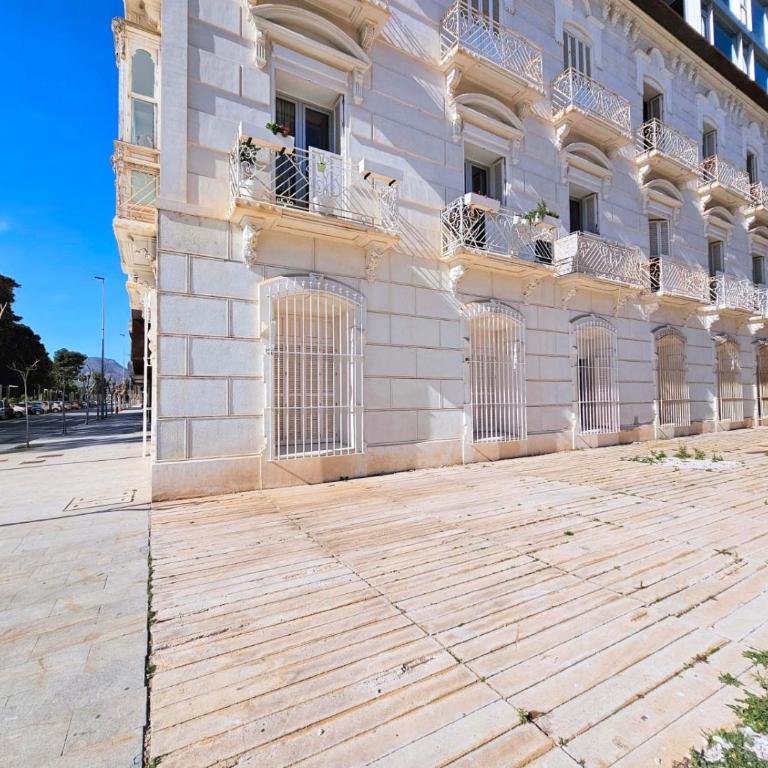 Apartamentos Kong Living Muralla del Mar - Apartamento Deluxe de 1 dormitorio - 9