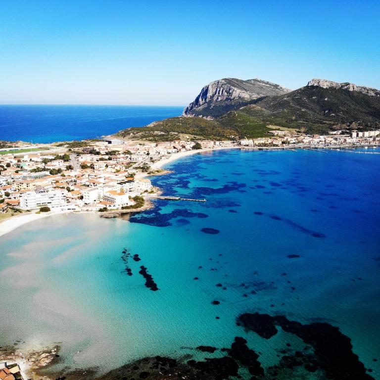 Domus Eleonora a due passi dal mare - Casa con 3 Camere da Letto - 1