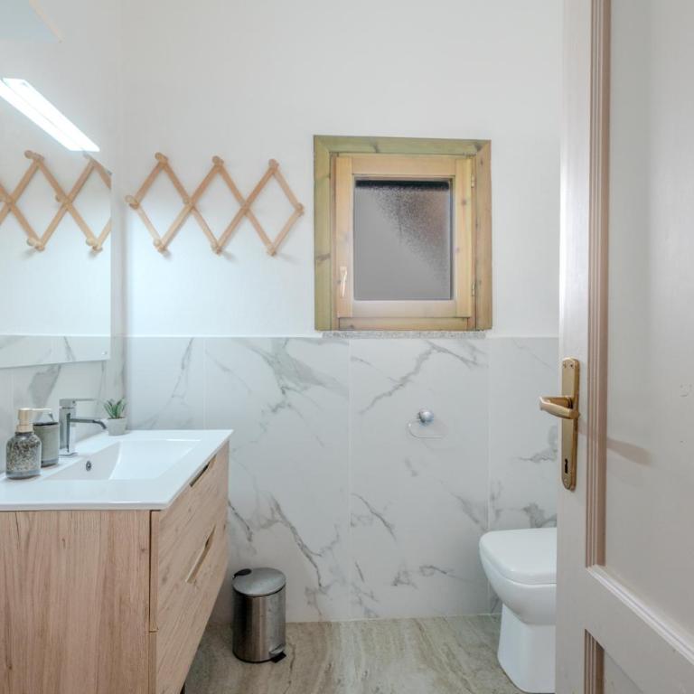 5min dalla Spiaggia La Cinta - Villetta Elegante a San Teodoro - Appartamento con 2 Camere da Letto - 14