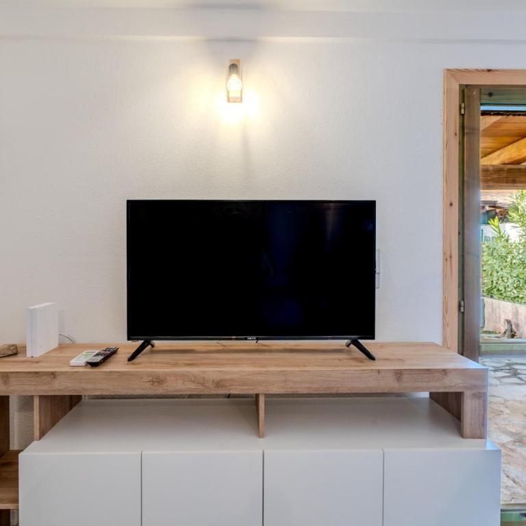 5min dalla Spiaggia La Cinta - Villetta Elegante a San Teodoro - Appartamento con 2 Camere da Letto - 23