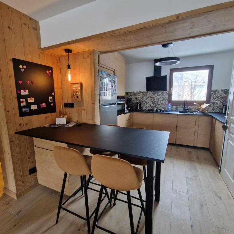 Magnifique appartement 6p balcon, garage Pontillas - Appartement 3 Chambres - 11