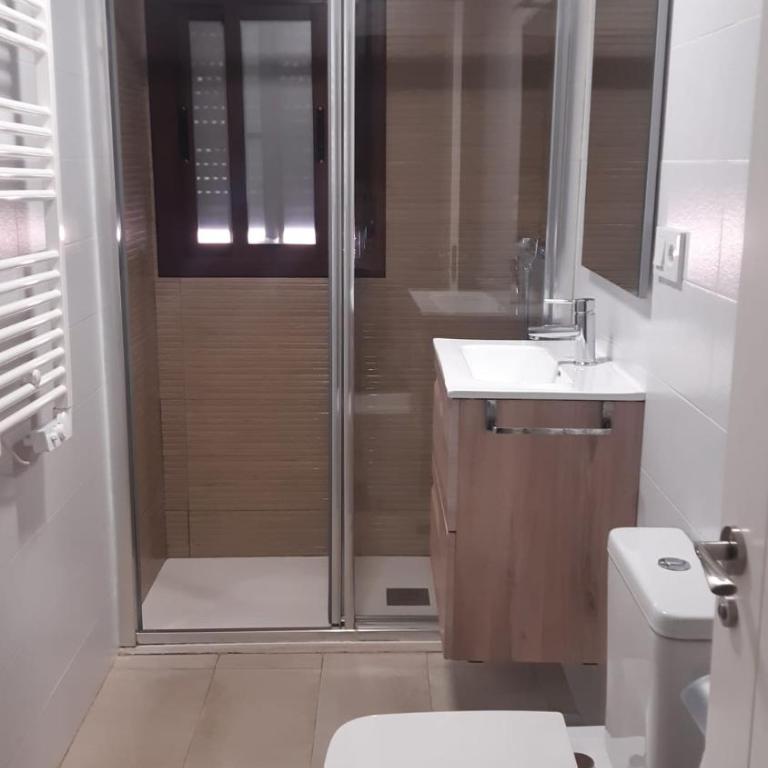 Azahar Jerez - Two-Bedroom Apartment - 10