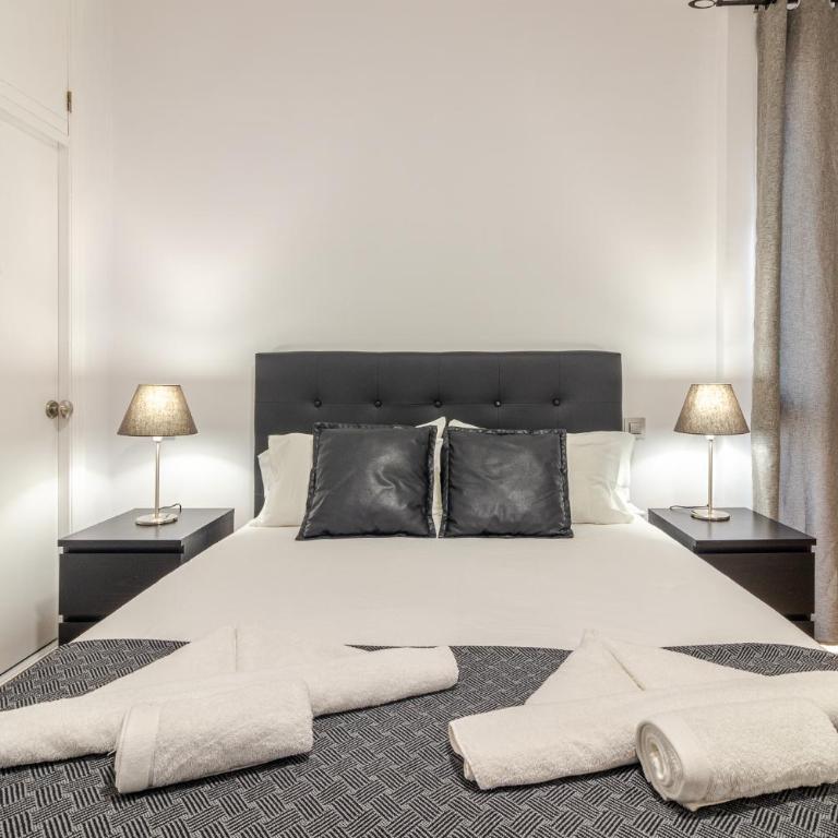 Seafront Terrace Apartment Las Canteras - Two-Bedroom Apartment - 7