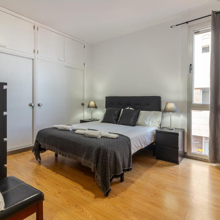 Seafront Terrace Apartment Las Canteras - Two-Bedroom Apartment - 22