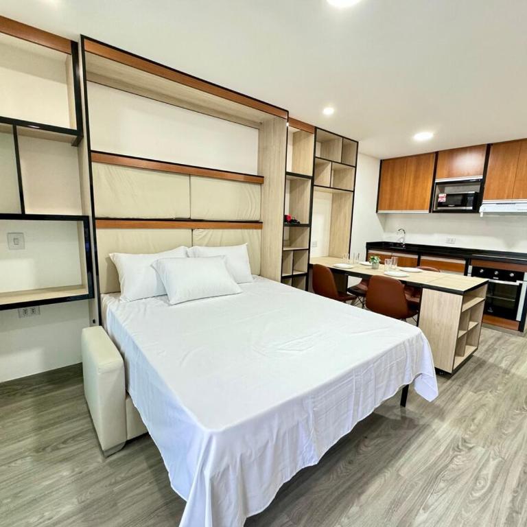 DPTTOS cerca del Ventura Mall y Equipetrol WiFI Pool Coozy - Apartamento - Planta baja - 7