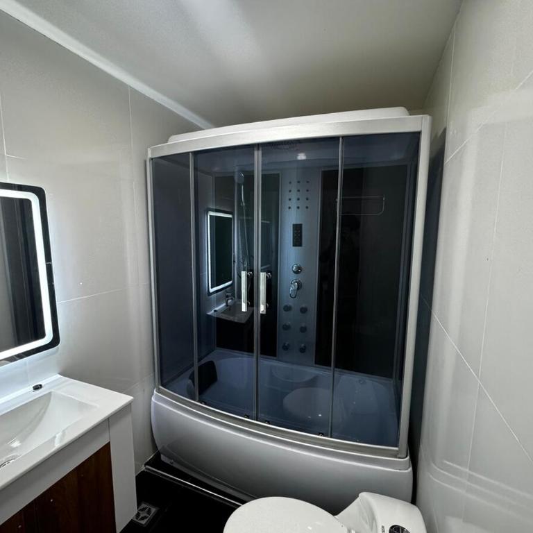 DPTTOS cerca del Ventura Mall y Equipetrol WiFI Pool Coozy - Apartamento de 2 dormitorios con balcón y terraza - 10