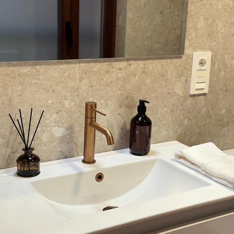 Rua Mayor MSuites - Apartamento de 1 dormitorio - 1