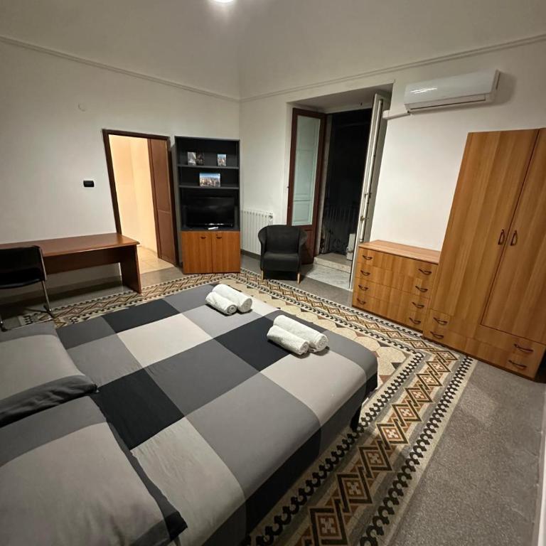 Agata House - Double Room with Shared Bathroom - 3