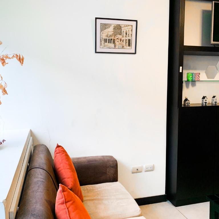 Suite vista al rio desde piso alto parking - One-Bedroom Apartment with River View - 13