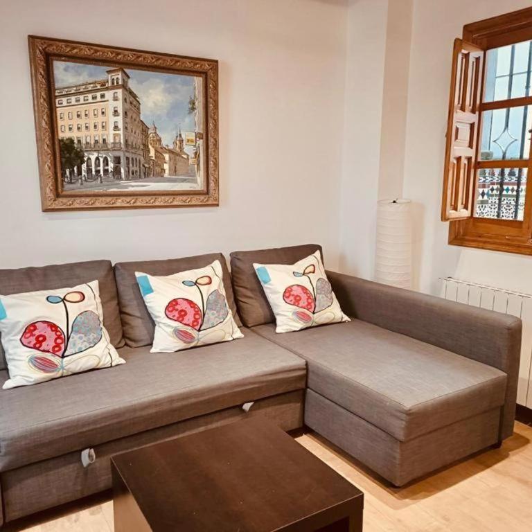Casa Siglo XVIII con patio en centro de Granada con parking opcional - Apartment with Terrace - 5