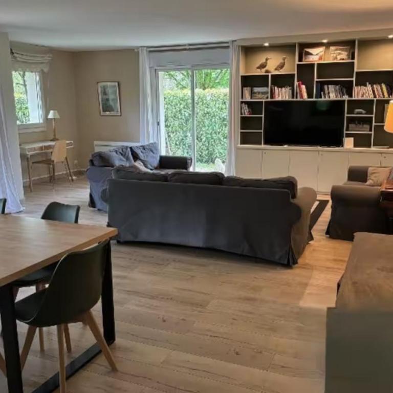 Bel appartement spacieux avec jardin et piscine - Appartamento - Piano Terra - 6