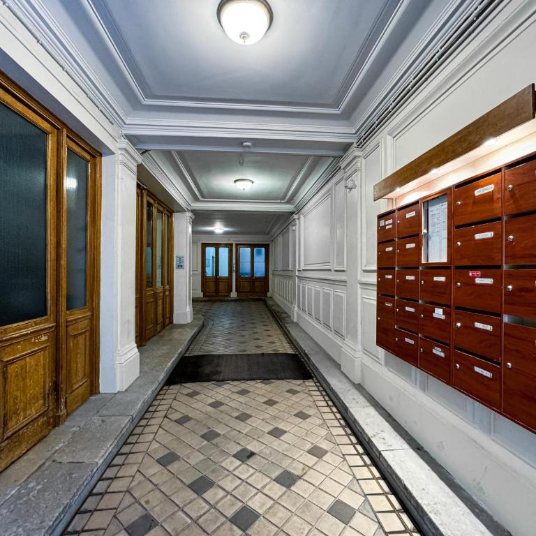 Parisian Home 277 2 chambres Marais - Bastille - Appartement 5 Chambres - 15