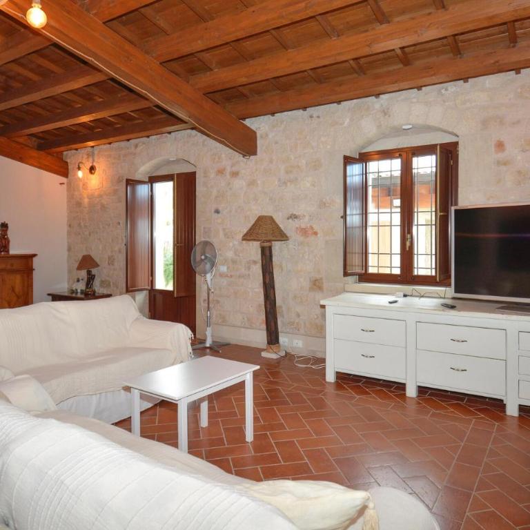 Stunning Home In Noto With House A Panoramic View - Casa Vacanze con 3 Camere da Letto - 1