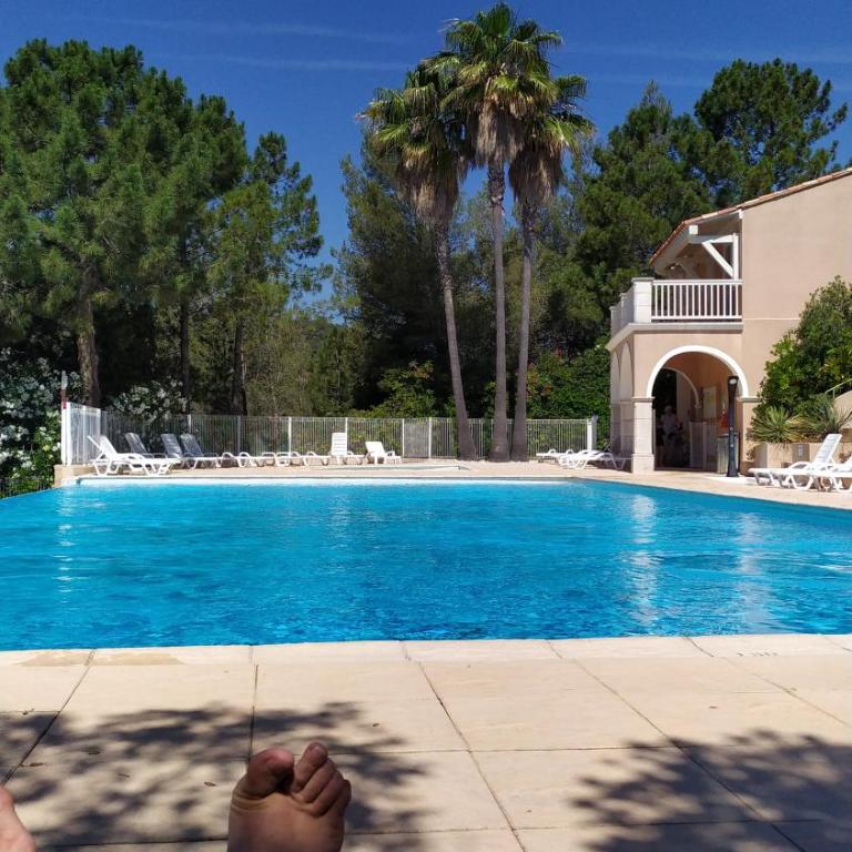 Les Issambres, appt 4 personnes, vue mer sur la Baie de Saint Tropez et le Golfe de sainte Maxime - Appartement 2 Chambres - 9