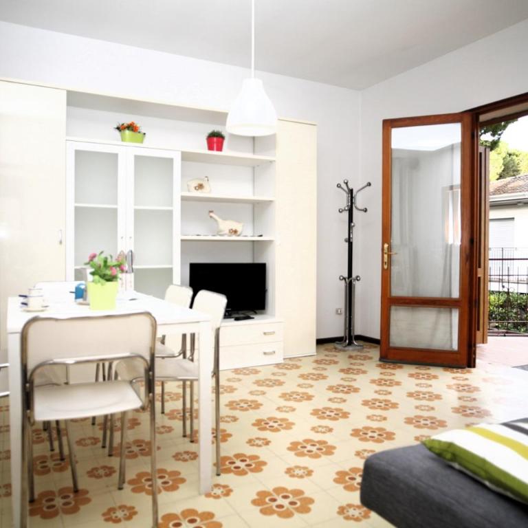 Villa Andalusia - Appartamento con 2 Camere da Letto - 2