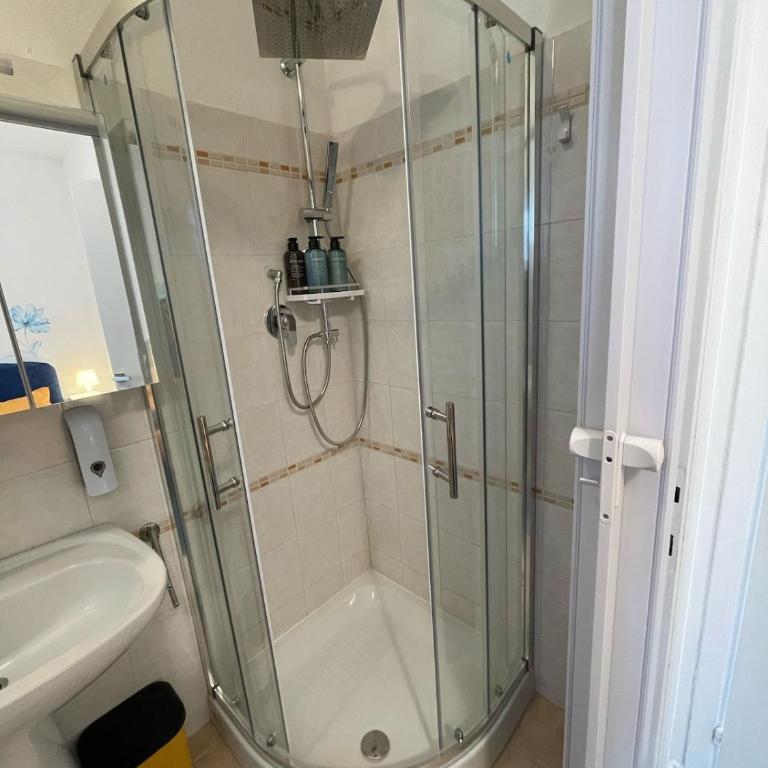 tiny house appartamento x2 - Appartamento con 1 Camera da Letto - 12