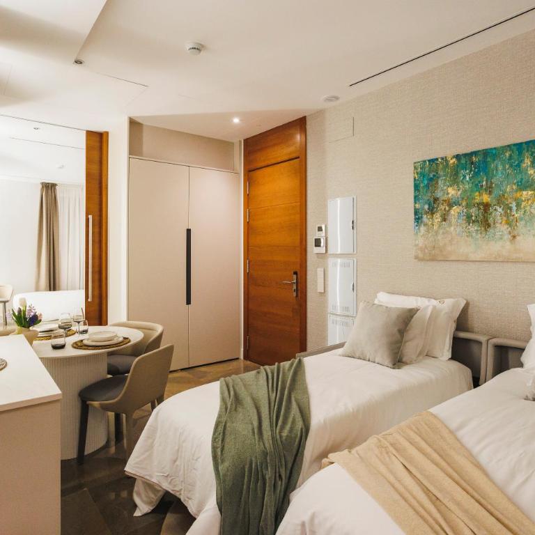 Corral del Carbón GG Luxury Hotel Boutique - One-Bedroom Premium Apartment - 3
