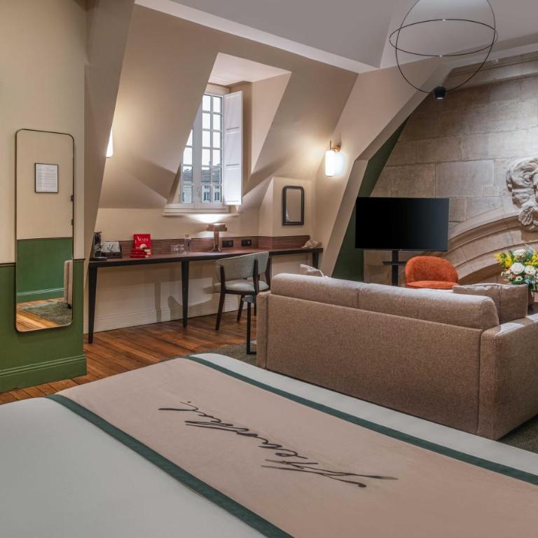 Hôtel Littéraire Stendhal et Spa - Suite - 9