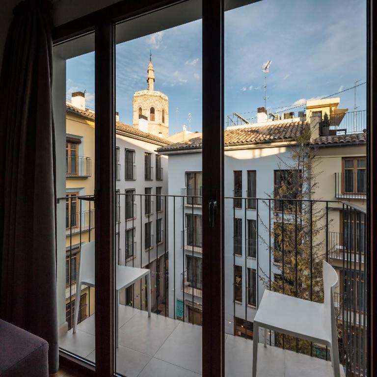 Mon Suites Catedral - Three-Bedroom Apartment (6 Adults) - 9