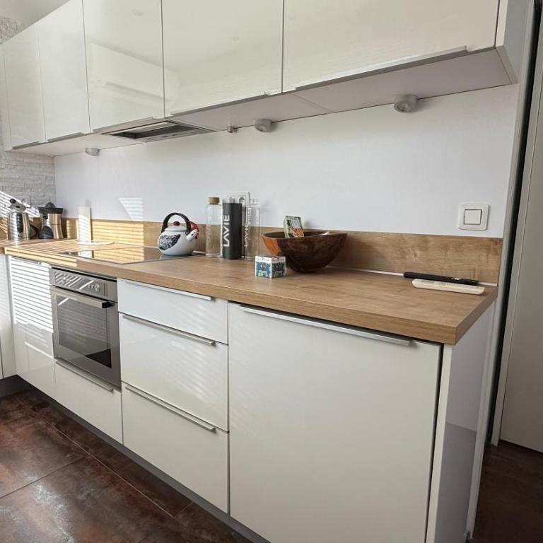 Studio tout confort au calme avec jardin proche Cannes - Appartement 1 Chambre - 16