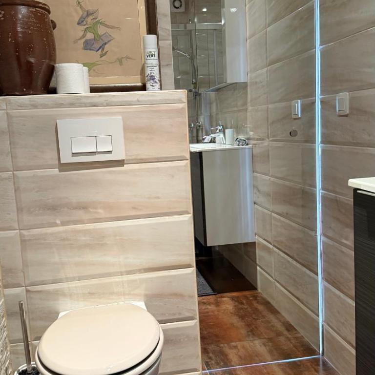 Studio tout confort au calme avec jardin proche Cannes - Appartement 1 Chambre - 29