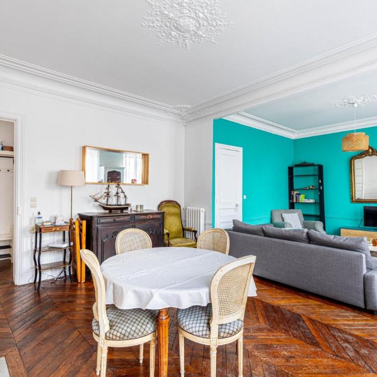 GuestReady- Modern Comfort near Parc Monceau for 6 - Apartment - 10