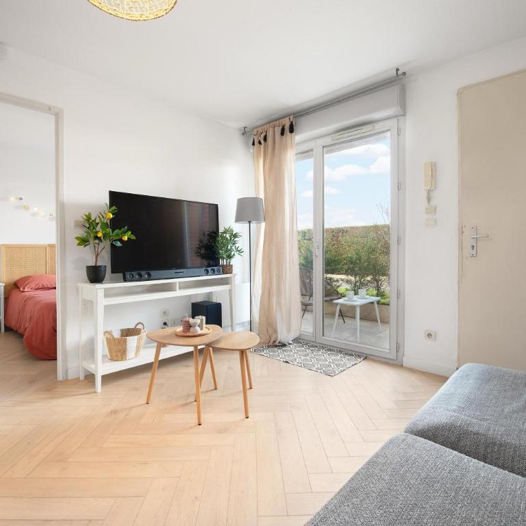 Joli T2 avec terrasse et Parking - Appartamento con 1 Camera da Letto - 1