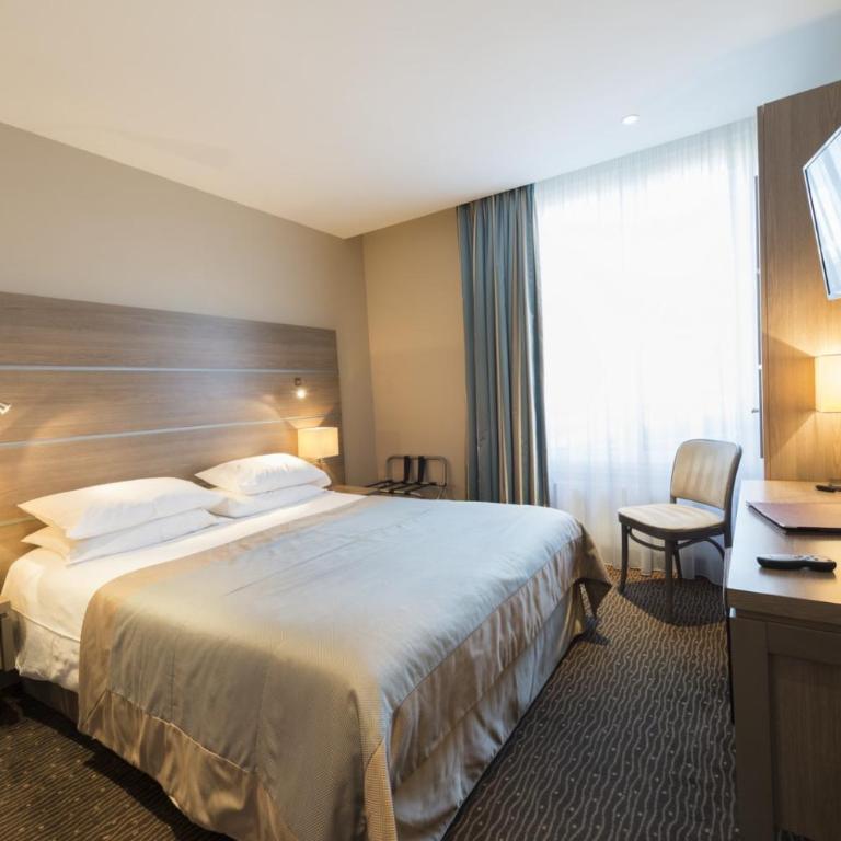 Hôtel Bristol - Chambre Double Standard - 3