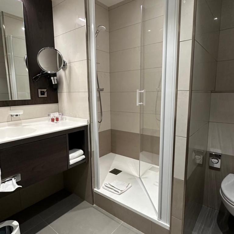 Hôtel Bristol - Chambre Double Économique - 8