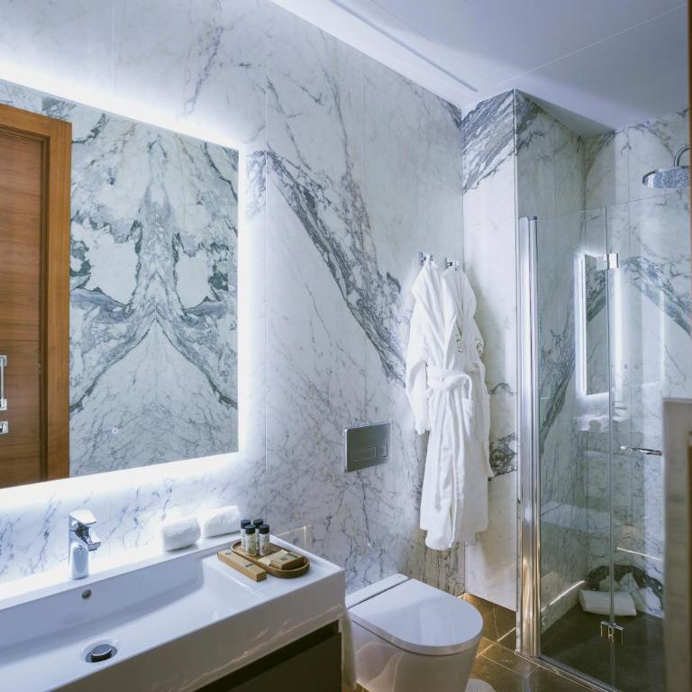 Corral del Carbón GG Luxury Hotel Boutique - Deluxe King Studio - 7
