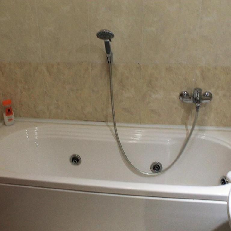 Giramondo Guest house - King Room with Spa Bath - 6