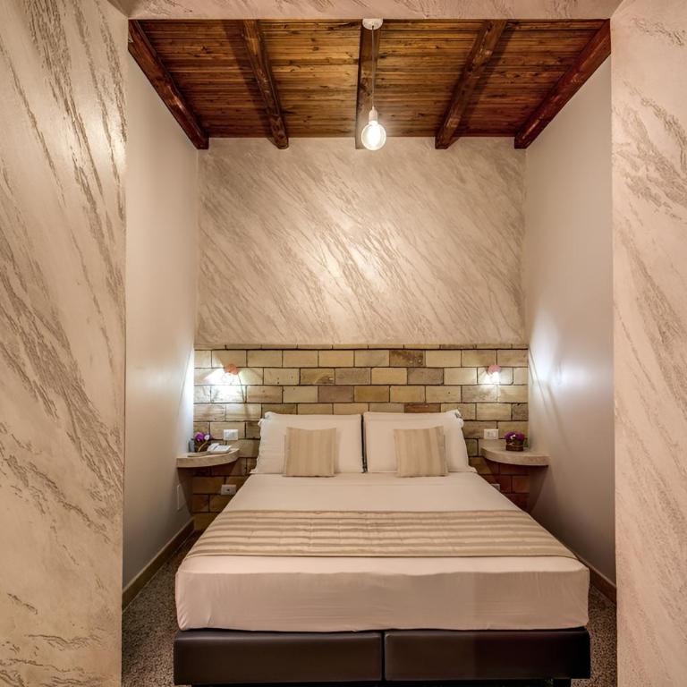 Colosseo Accomodation Room Guest House - Camera Tripla Deluxe - 6