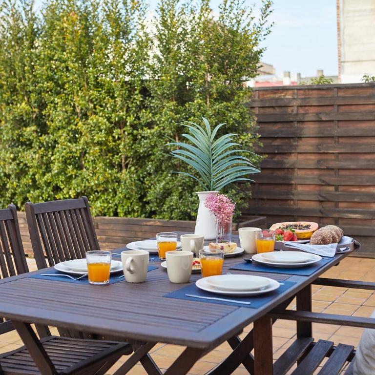 BBarcelona Sagrada Familia Flats - Two-Bedroom Apartment with Terrace - 13