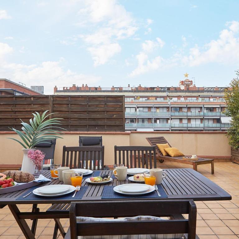 BBarcelona Sagrada Familia Flats - Two-Bedroom Apartment with Terrace - 14