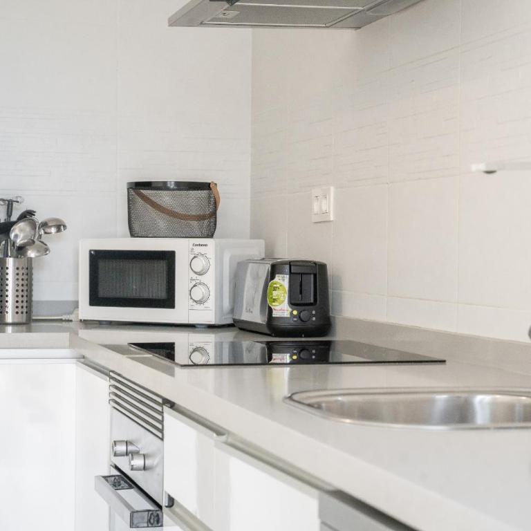 Azure Escape Villa, Gran Alacant by United Renters - Chalet - 19