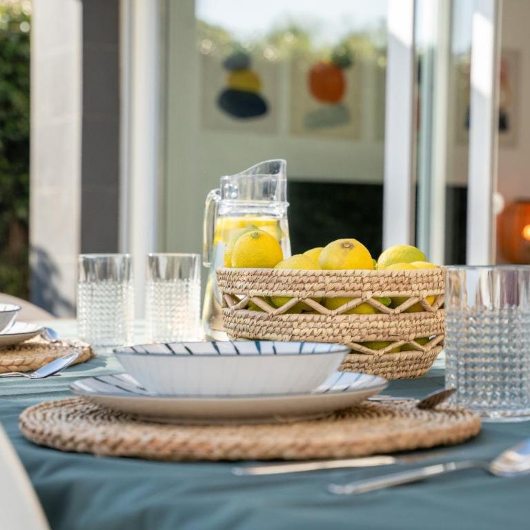 Azure Escape Villa, Gran Alacant by United Renters - Chalet - 32