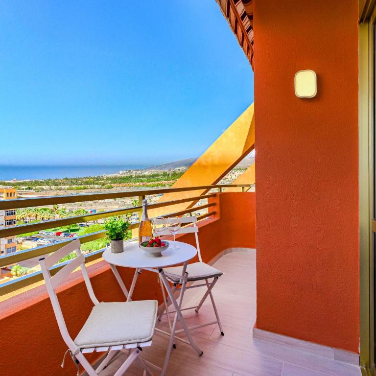 Penthouse Pool Los Cristianos Beach - Apartamento de 1 dormitorio - 1