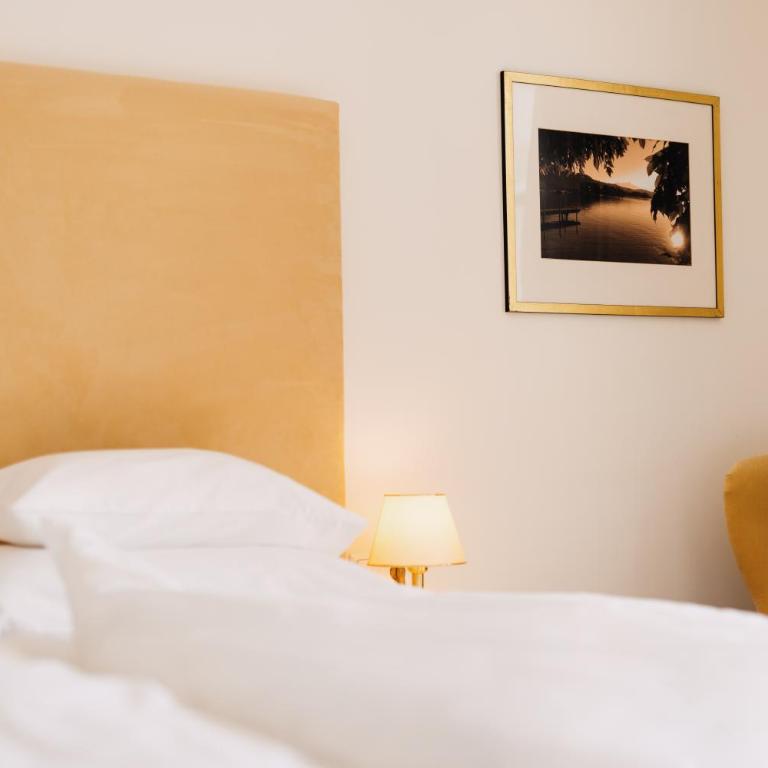Seehotel Dr. Jilly - Deluxe Doppelzimmer mit Balkon - 4