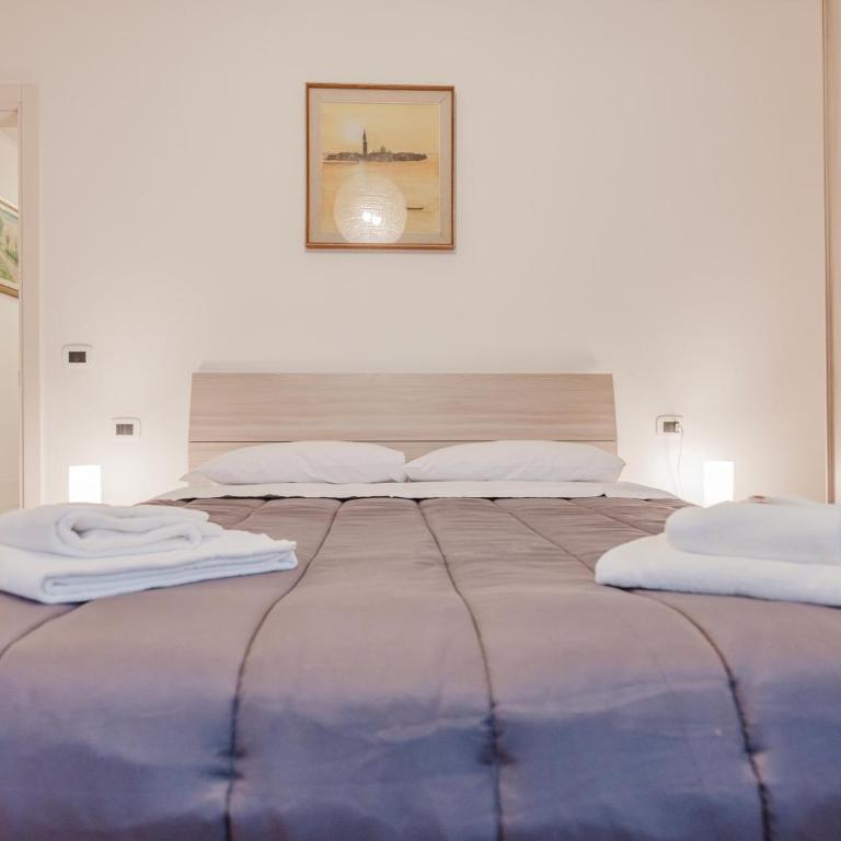 Lucrezia Suite - 10 min from Venice & Free Parking - Two-Bedroom Apartment - 26
