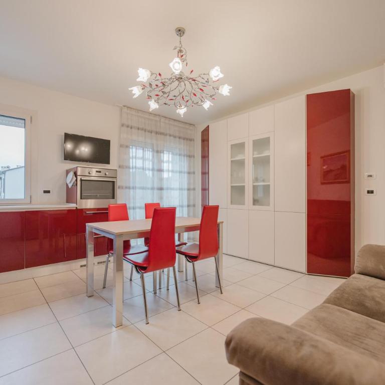 Lucrezia Suite - 10 min from Venice & Free Parking - Two-Bedroom Apartment - 12