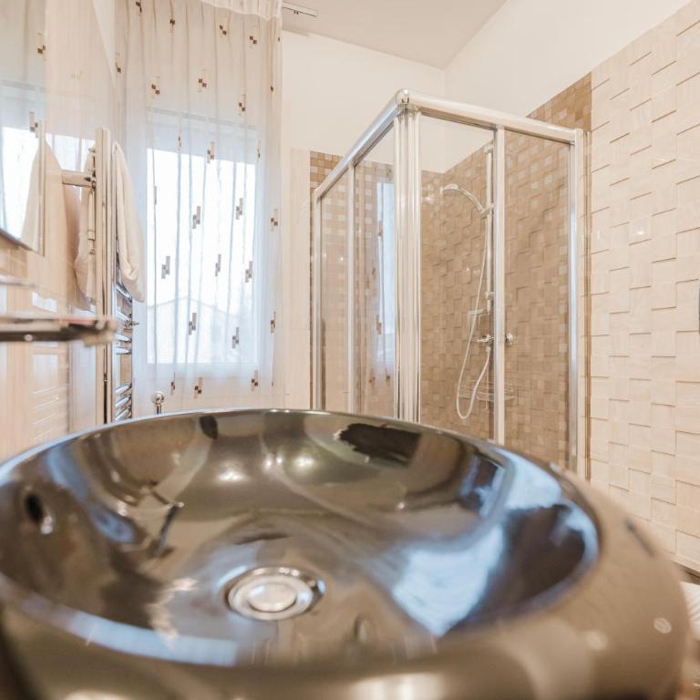 Lucrezia Suite - 10 min from Venice & Free Parking - Two-Bedroom Apartment - 31