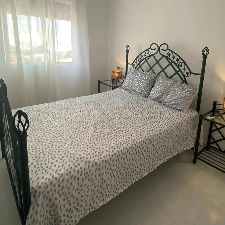 Appartment with equipped solarium barbecue and swimming pool - Apartment - 17