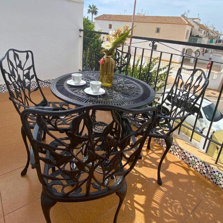 Appartment with equipped solarium barbecue and swimming pool - Apartment - 13