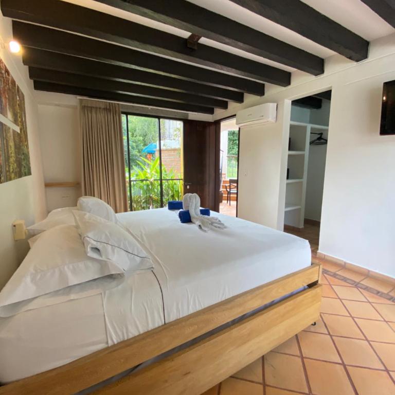 Hotel Villa Del Marques - Habitación Familiar con vistas al jardín - 5