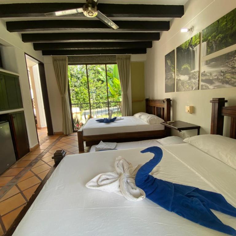 Hotel Villa Del Marques - Habitación Familiar con vistas al jardín - 7