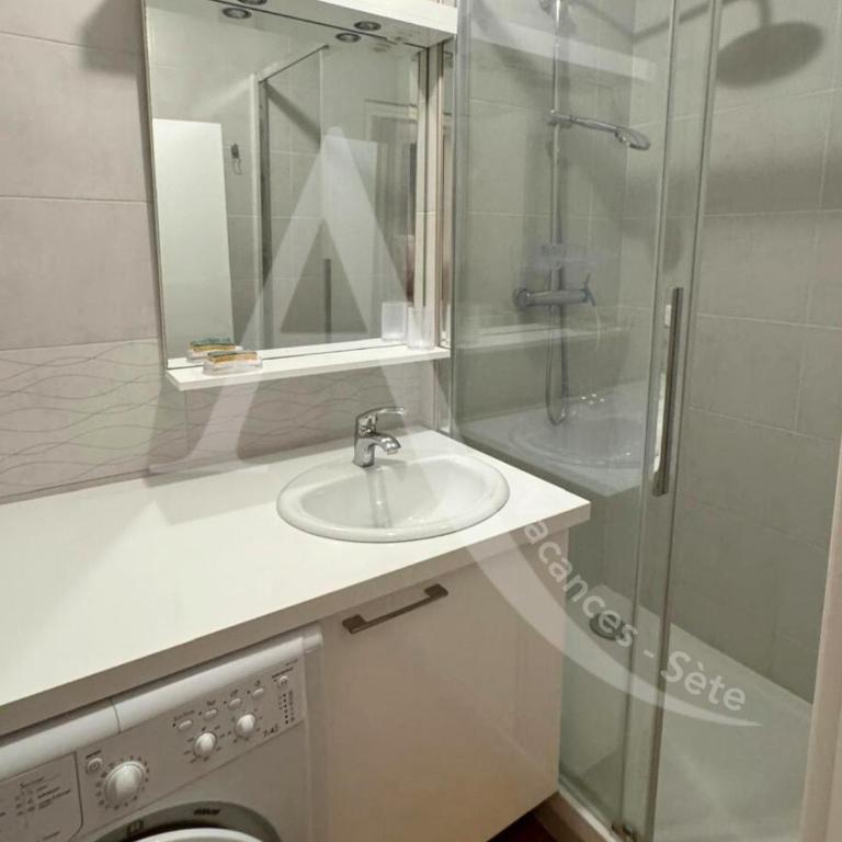 quartier plage de la corniche 1 chambre parking - Appartement 1 Chambre - 4