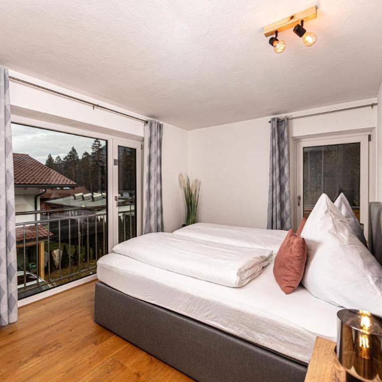 Ferienwohnungen Eder Fewo Berghäusl - Apartment mit Blick auf die Berge - 10
