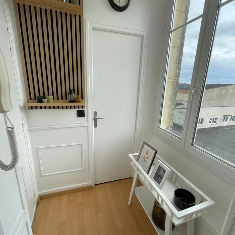 Un cocon au Presbytère avec place de parking voiture gratuite - Apartamento de 1 dormitorio - 29