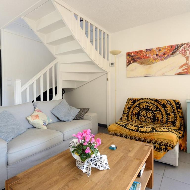 Jolie Chambre chaleureuse - Chambre Double - 11