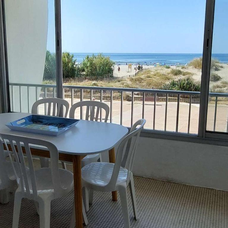 Appartement T2 Cabine - Quartier Animé, Vue Mer, Parking Privé - FR-1-328-260 - Apartment - 14